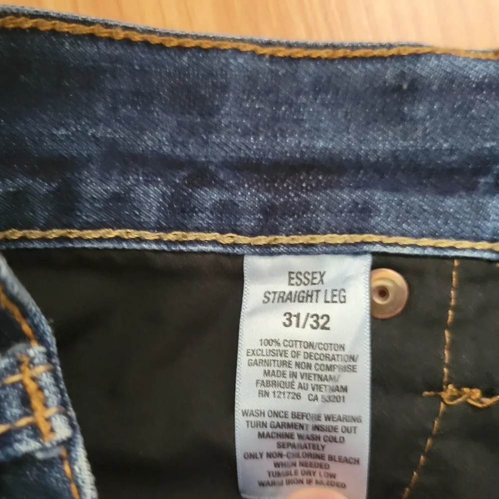 TWO Aeropostale Blue Jeans Sz.31 x 32 Essex STRAIGHT leg